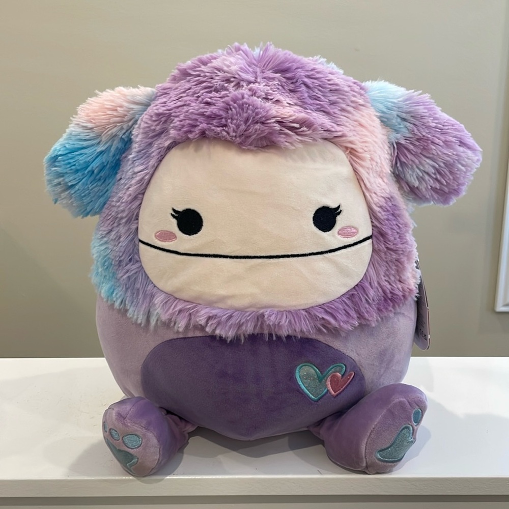 NWT 12” Eden the Bigfoot with Hearts Valentine Squishmallow